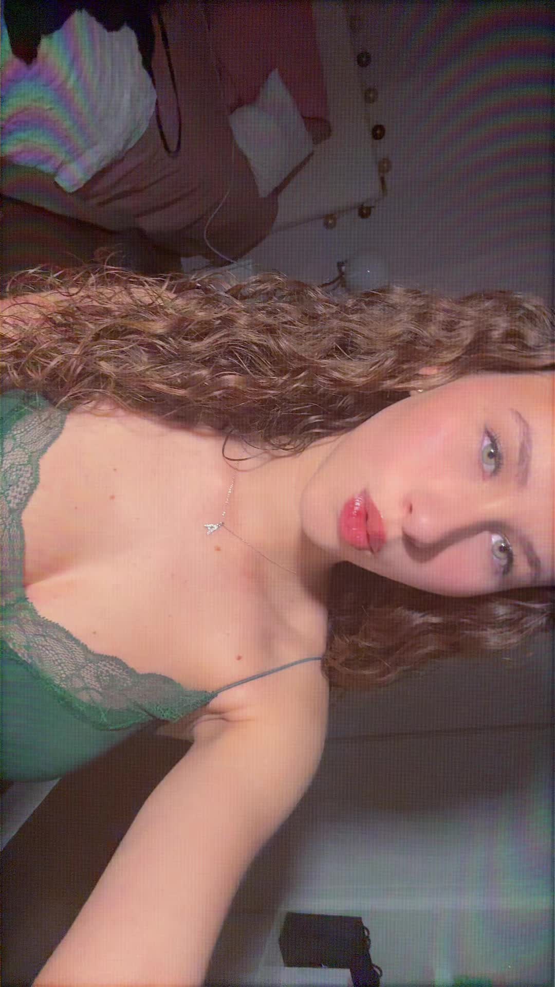 @Angelica🌟