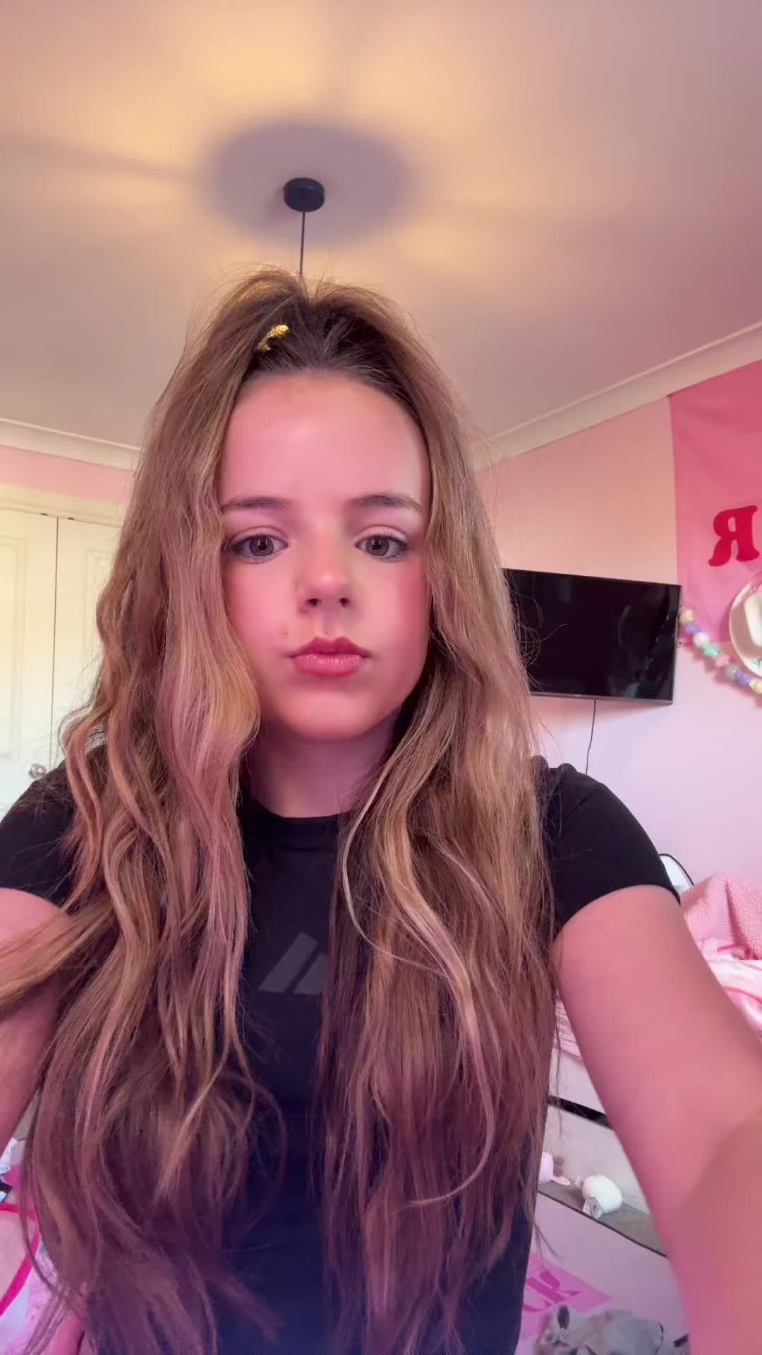 @🎀 𝓞𝓵𝓲𝓿𝓲𝓪 𝓖𝓻𝓪𝓬𝓮 🎀
