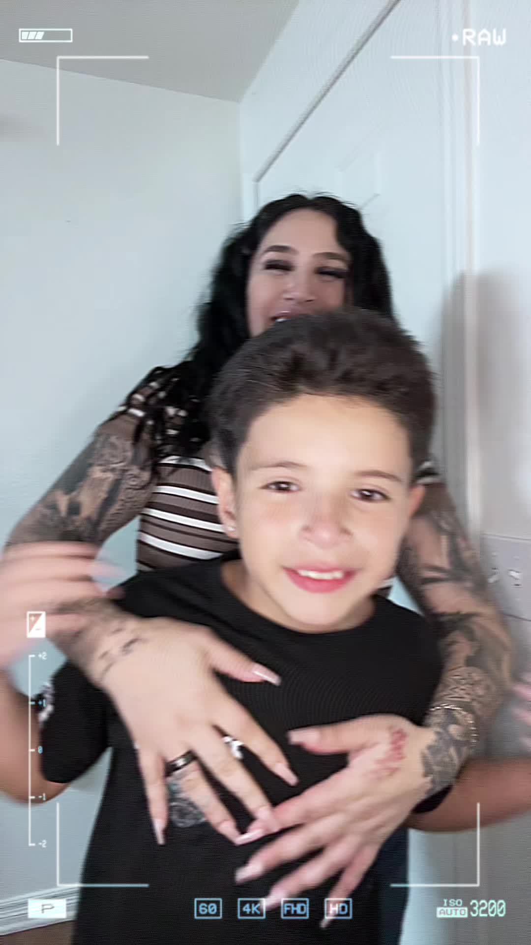 @𝐕𝐞𝐞 𝐃𝐢𝐚𝐳 ✨