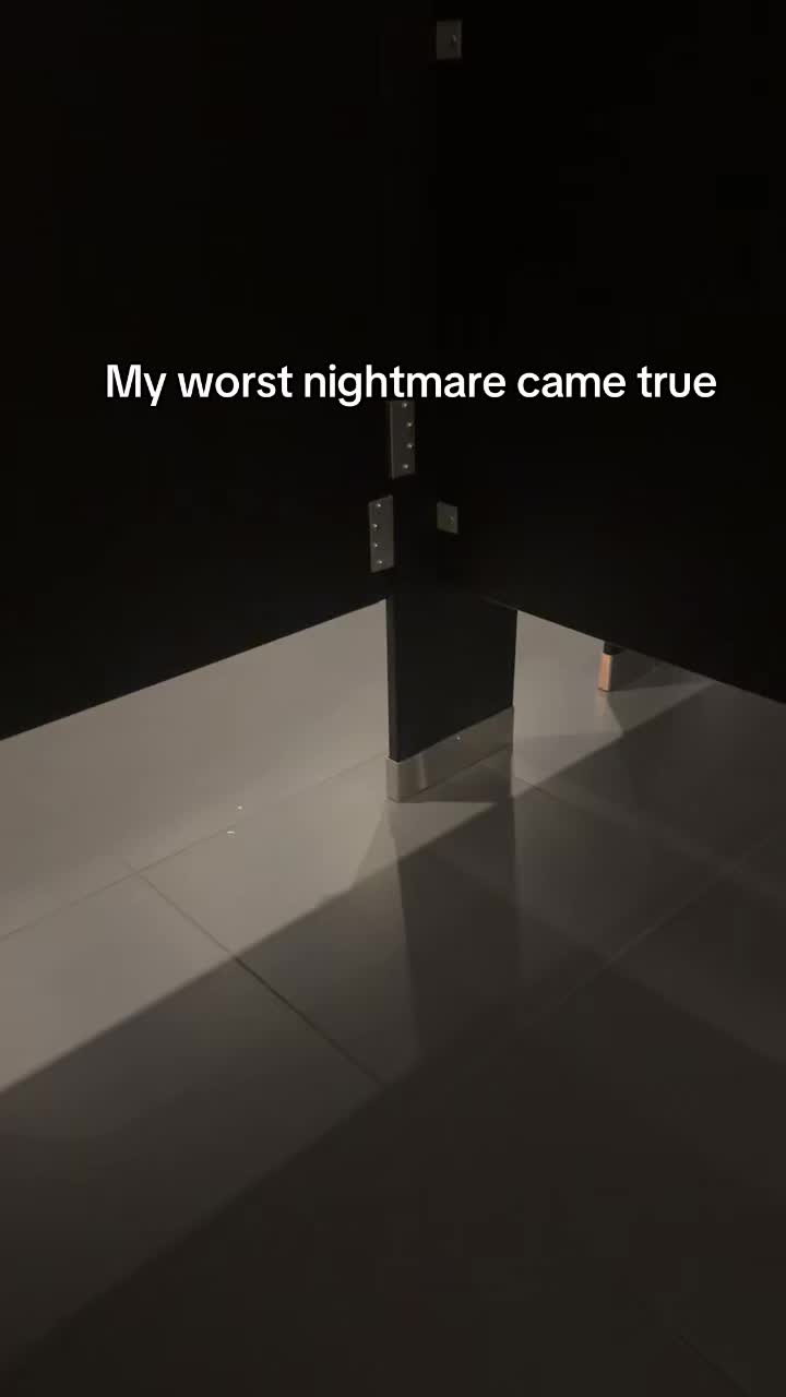 @BeesKneez13x