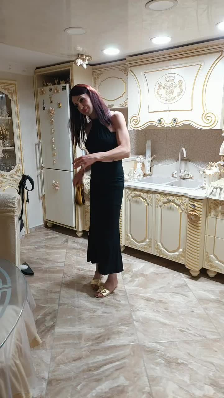 @Laura La Divina