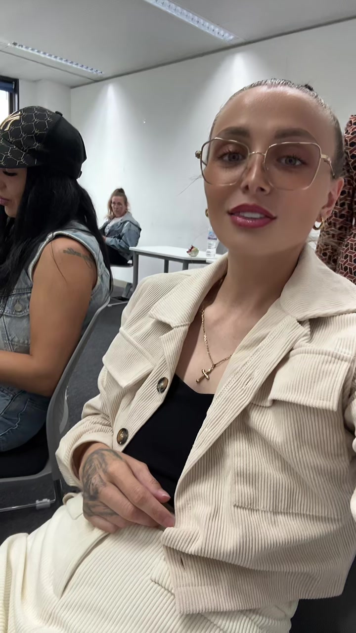 @Elena Raluca Diana Simion