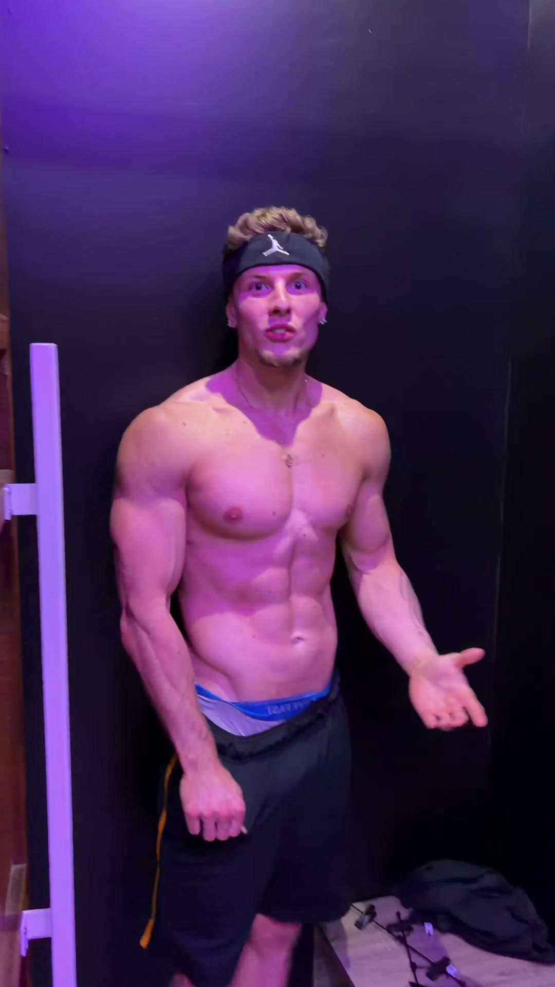 @Benjaminhilton