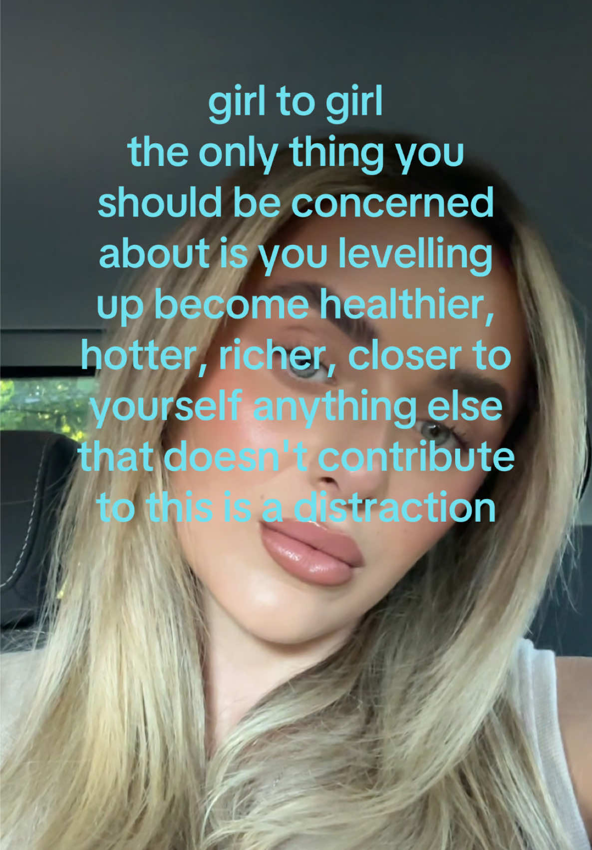 @Hollyburnellx