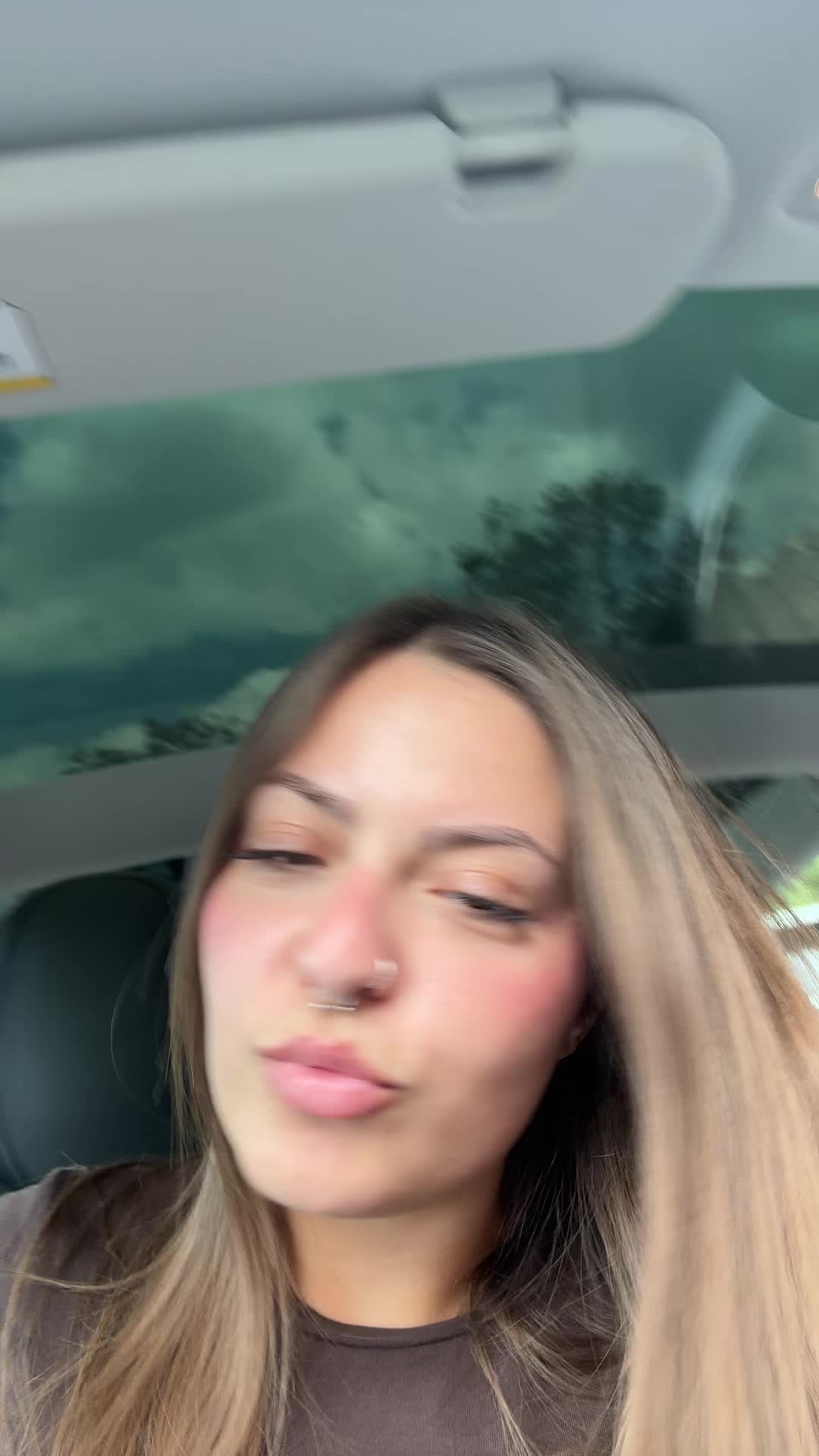 @mirellaki