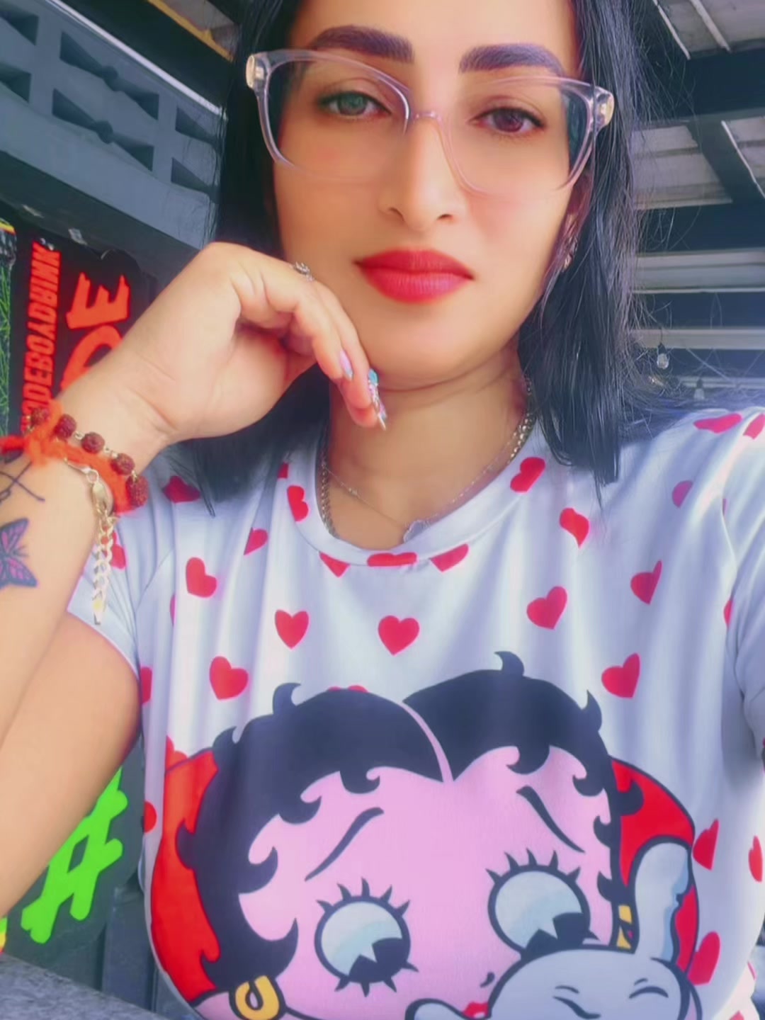 @sara_tantyjanebar