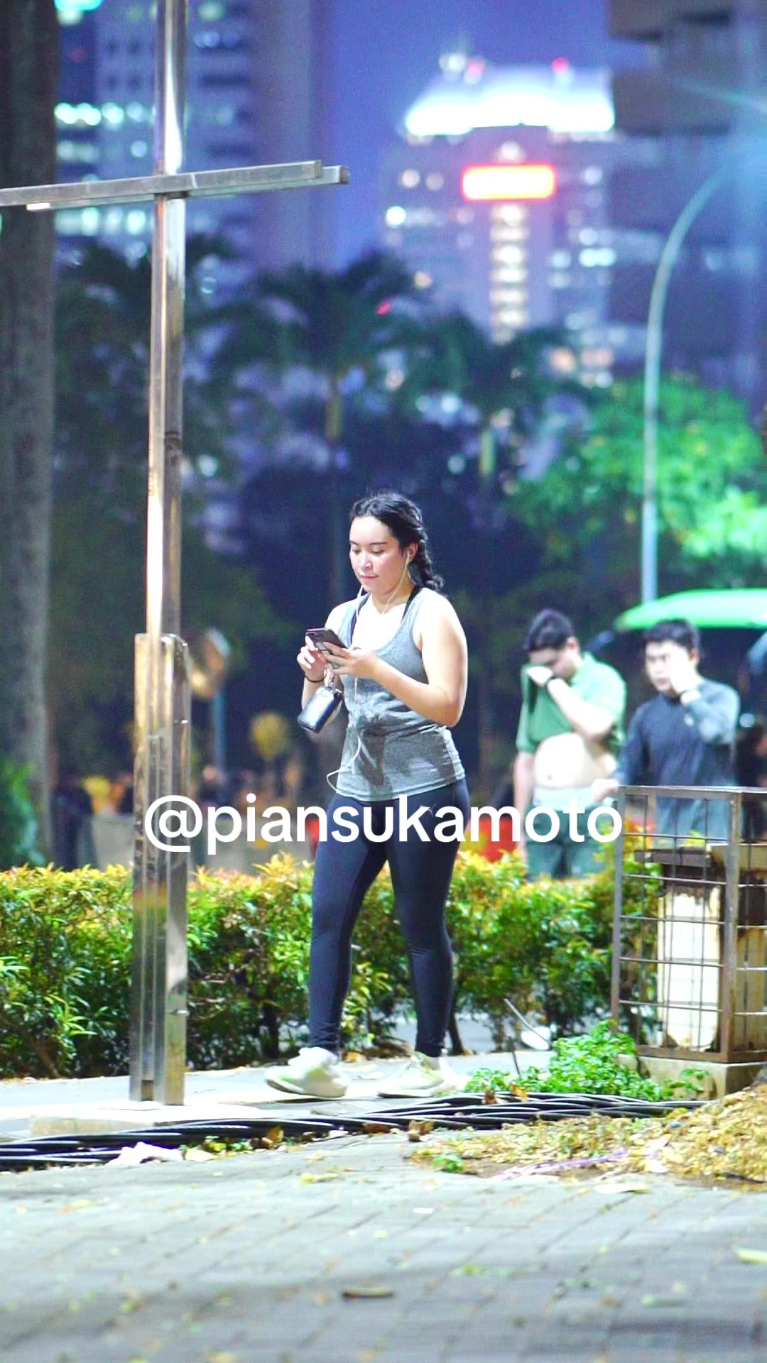 @PianSukaMoto