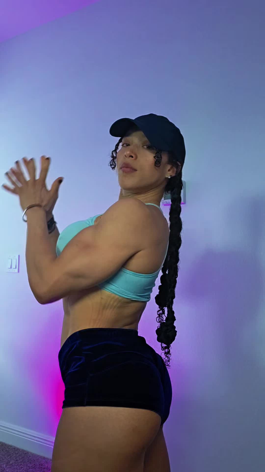 @MuscleGoddess