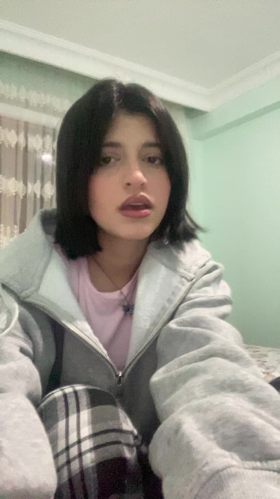 @𝐇𝐞𝐥𝐞𝐧𝐦𝐞𝐦𝐨𝐫𝐢𝐞𝐬