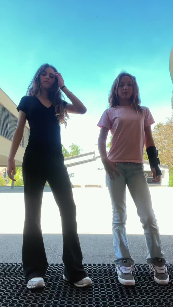 @ilaria_sophie