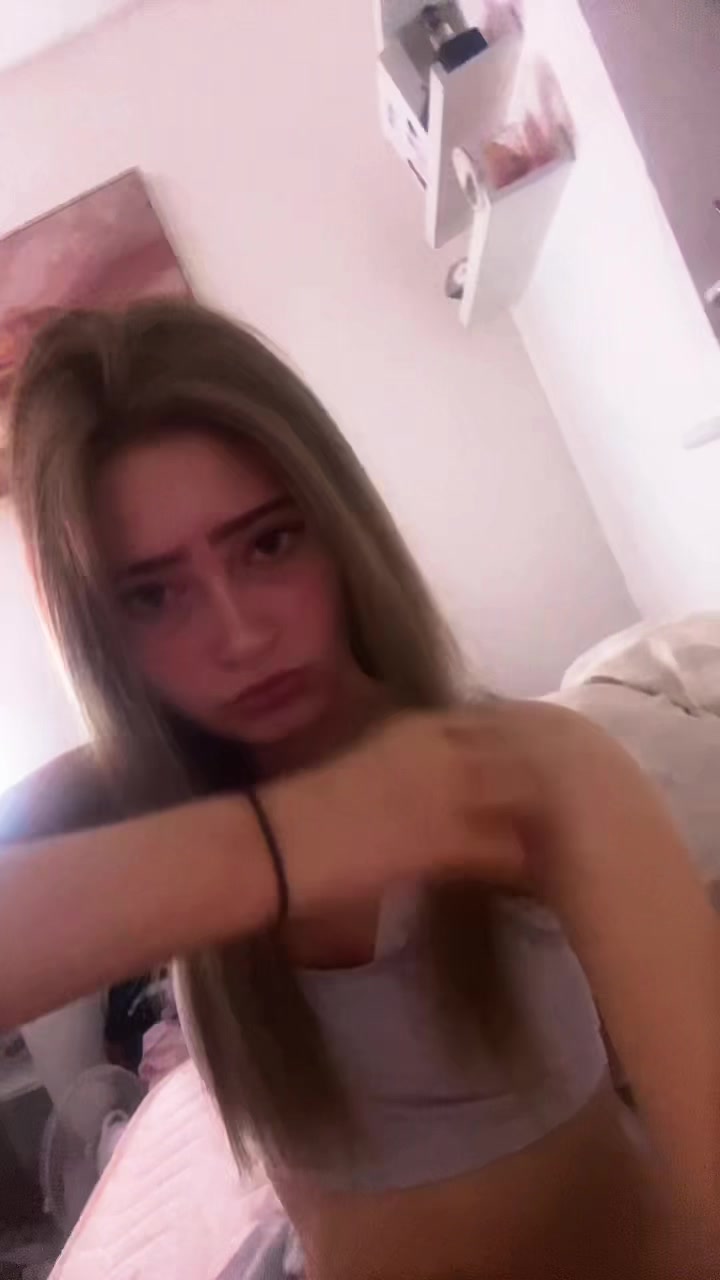 @Lolamaude89
