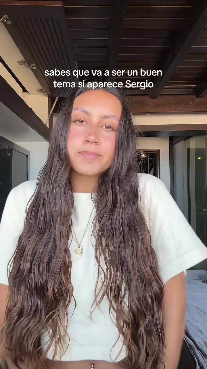 @Sil 🦈