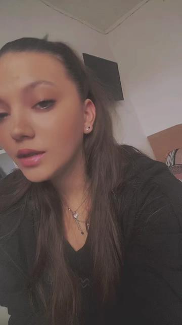 @Nikky_19