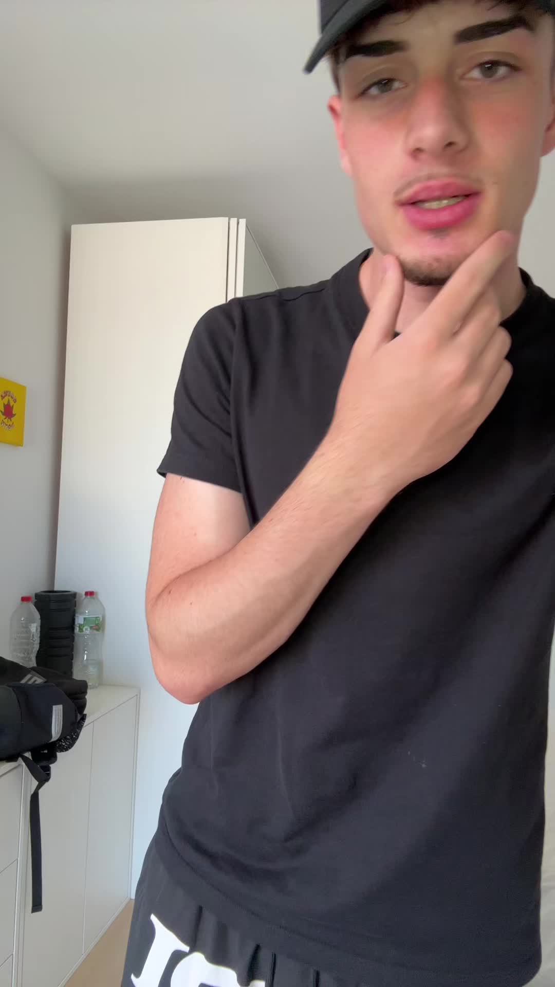 @alexguillamet