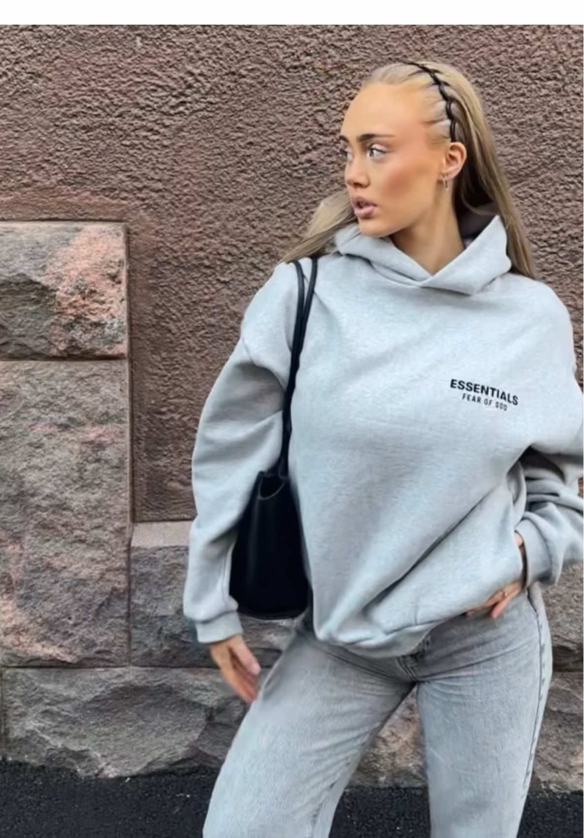 @HELMIINA