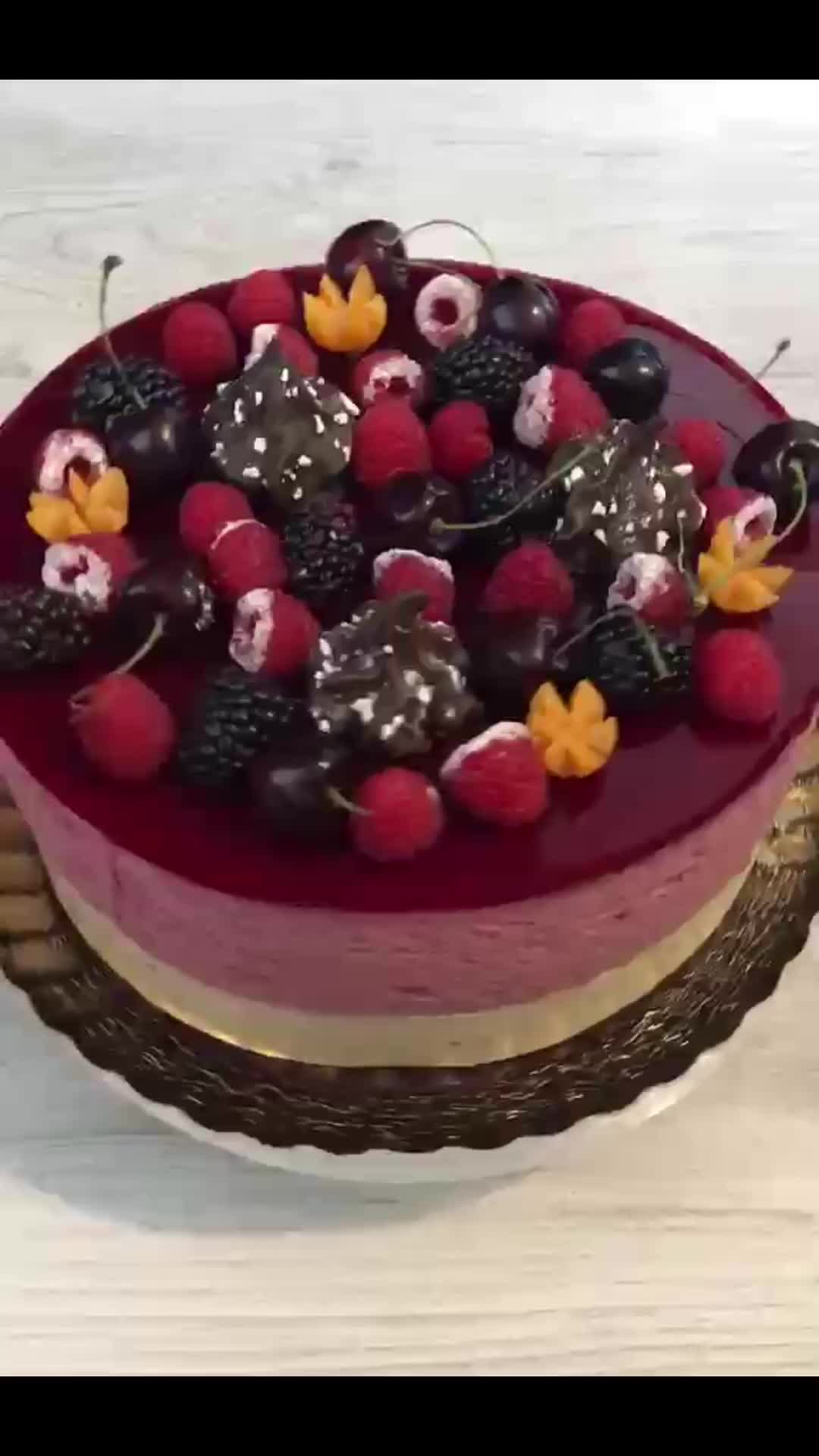 @lacrima_s_cakes_