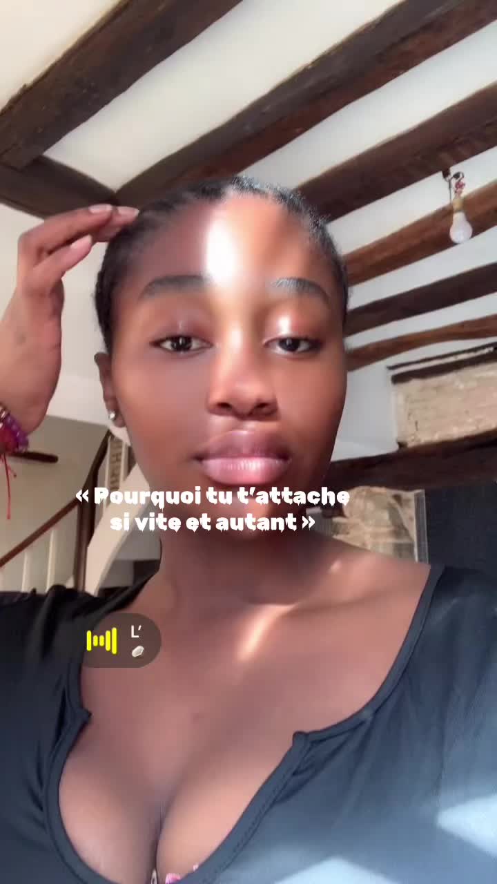 @Goldy✨