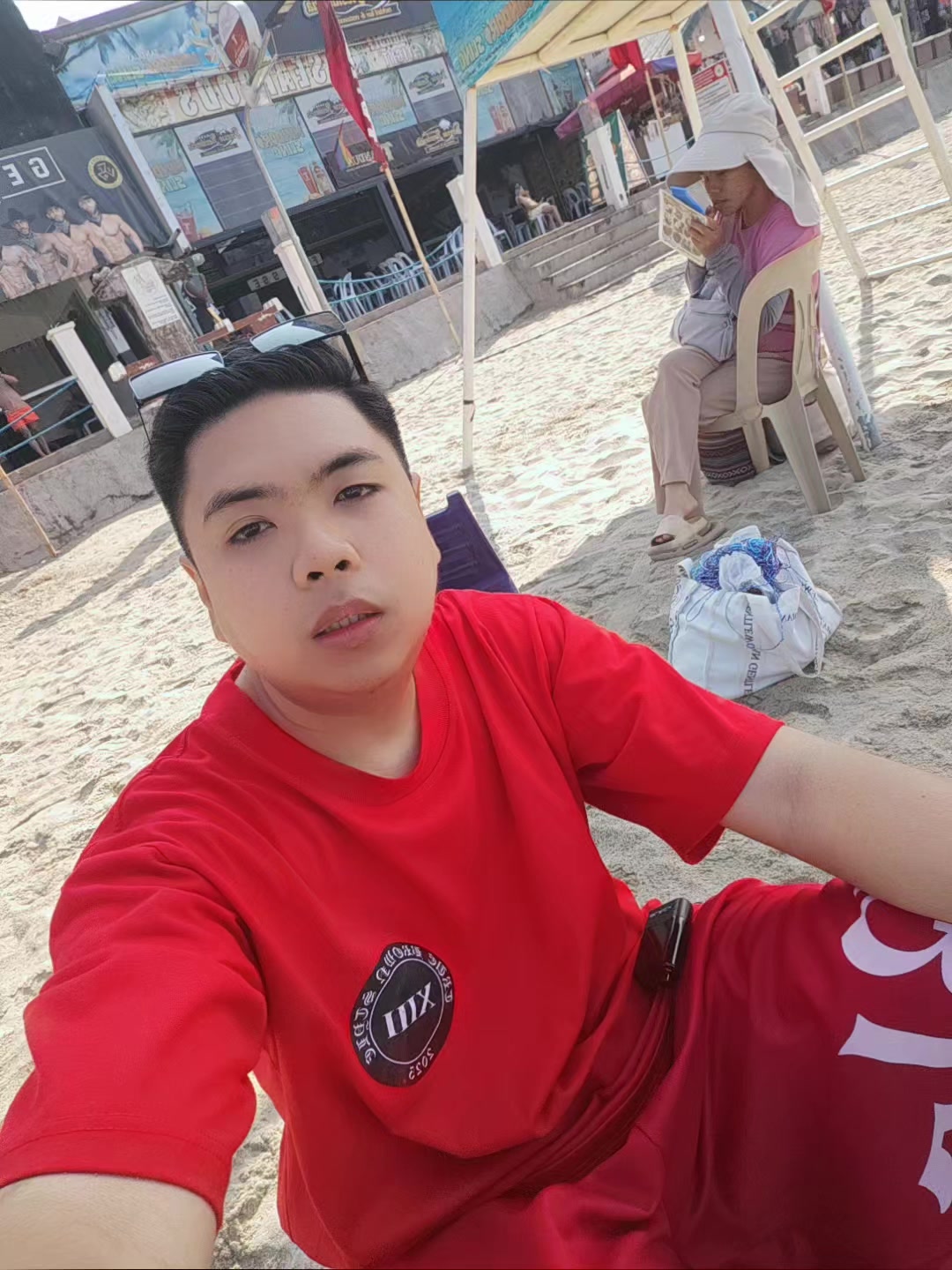 @ARJ🤍