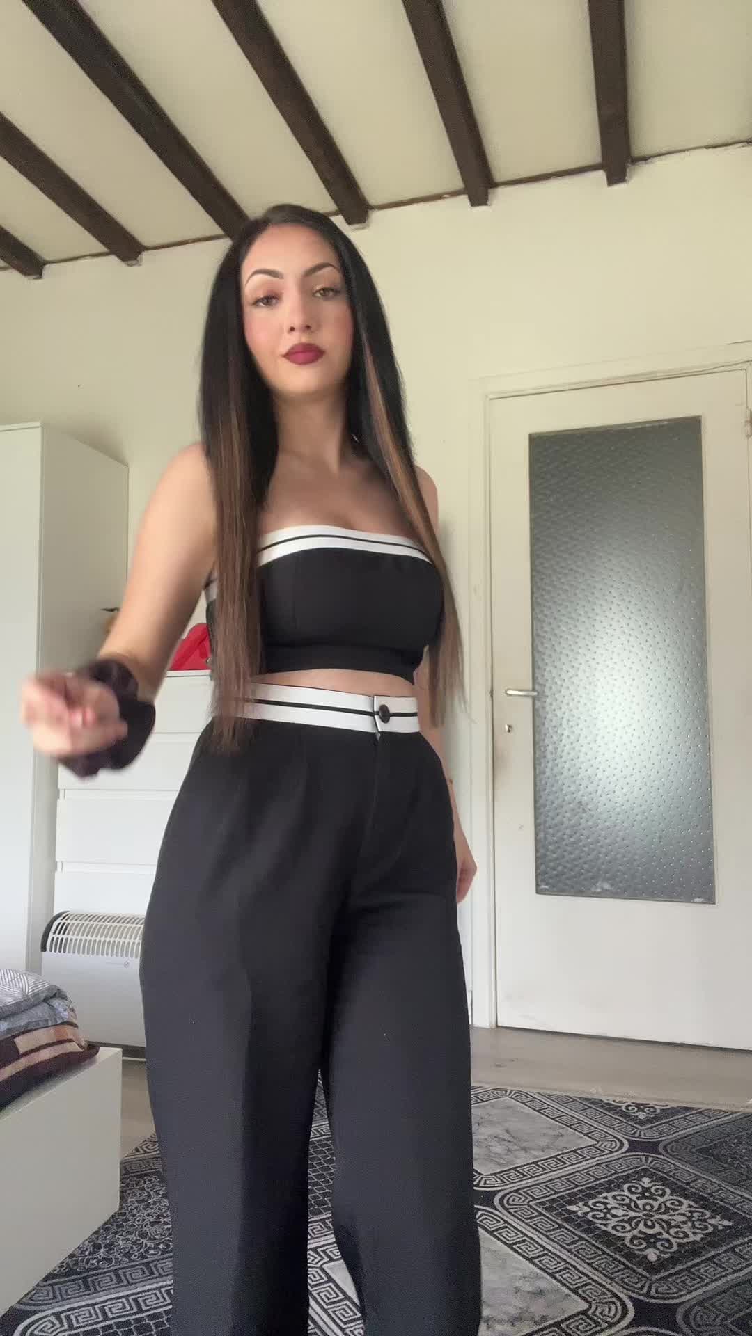 @๐น๐ฏ๐ถ๐๐พ๐ถ๐๐ถ๐น