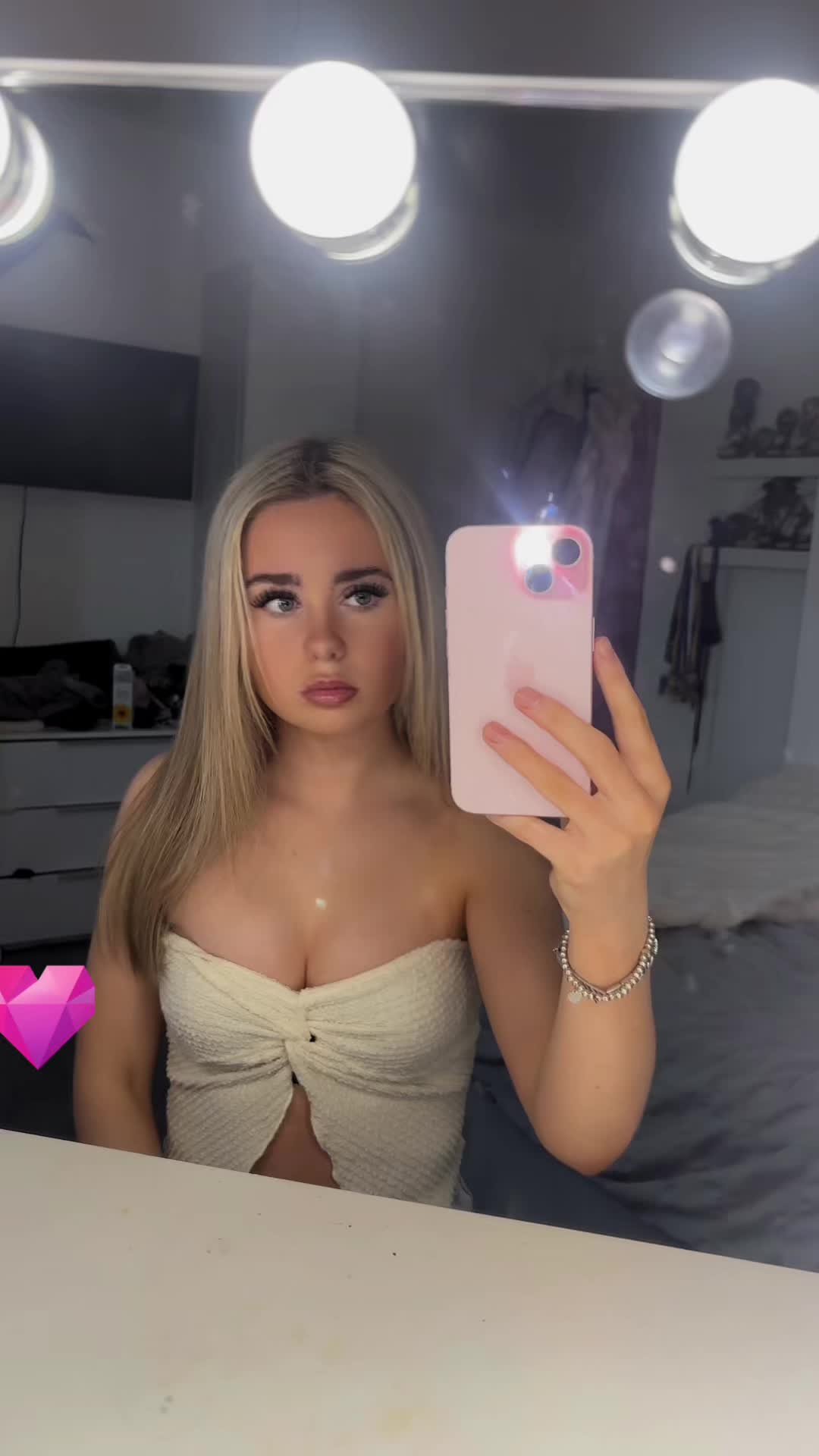 @𝒶𝓂𝒶𝒾𝒶~𝓇𝑜𝓈𝑒✨🍸