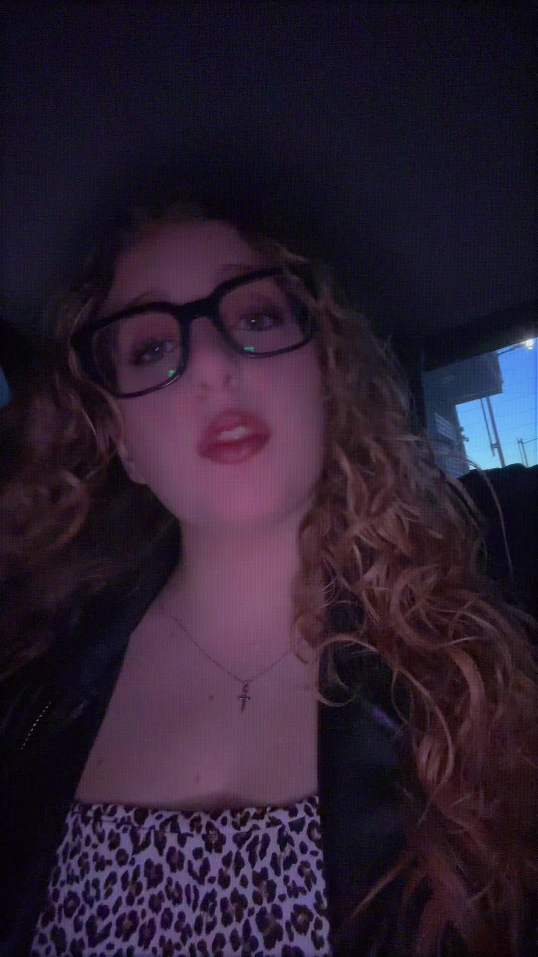 @clary_vibes