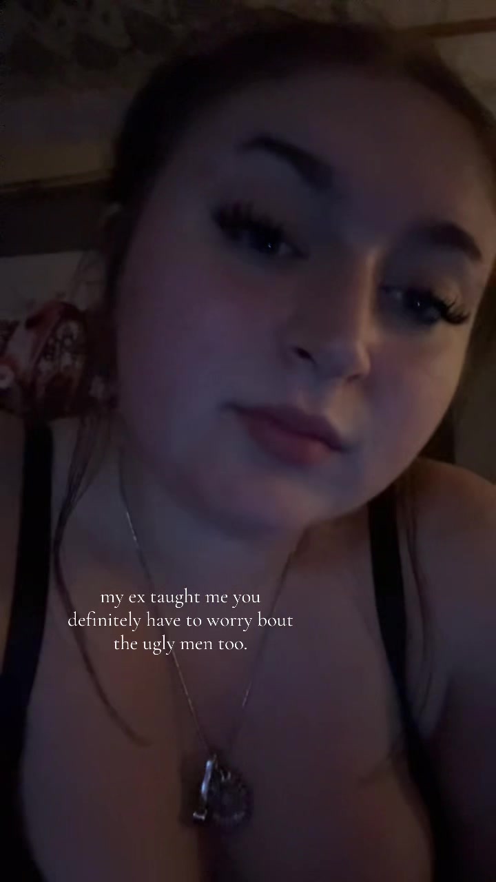 @♱ 𝓛𝓲𝓵𝓵𝔂 ♱