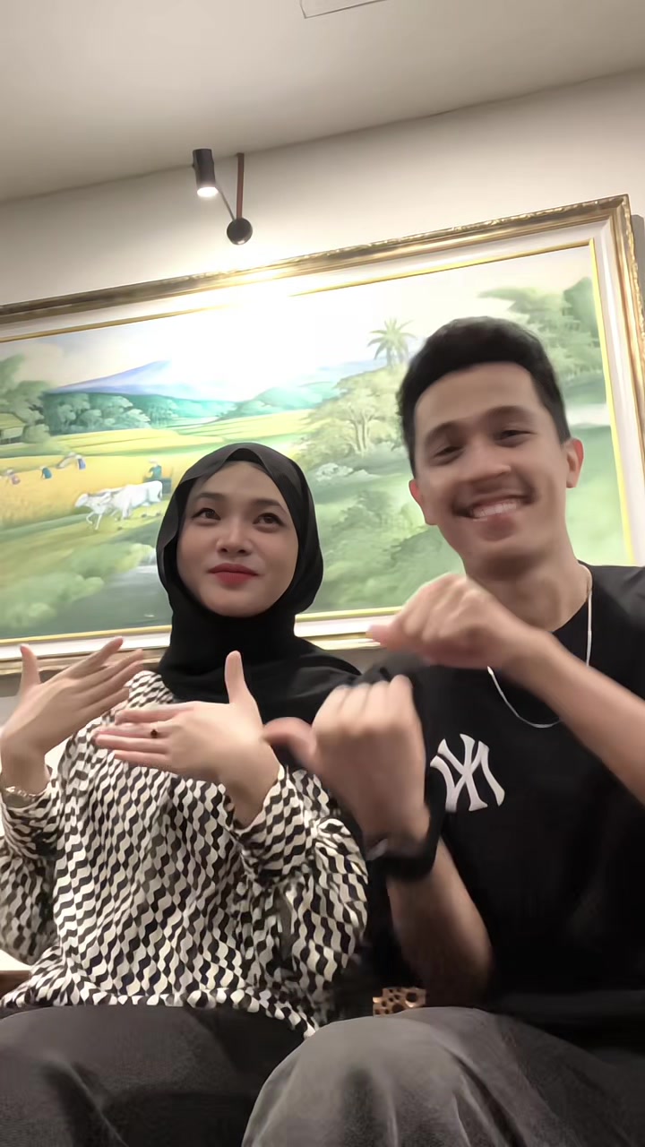 @𝗗𝗷 Nico Adhitya