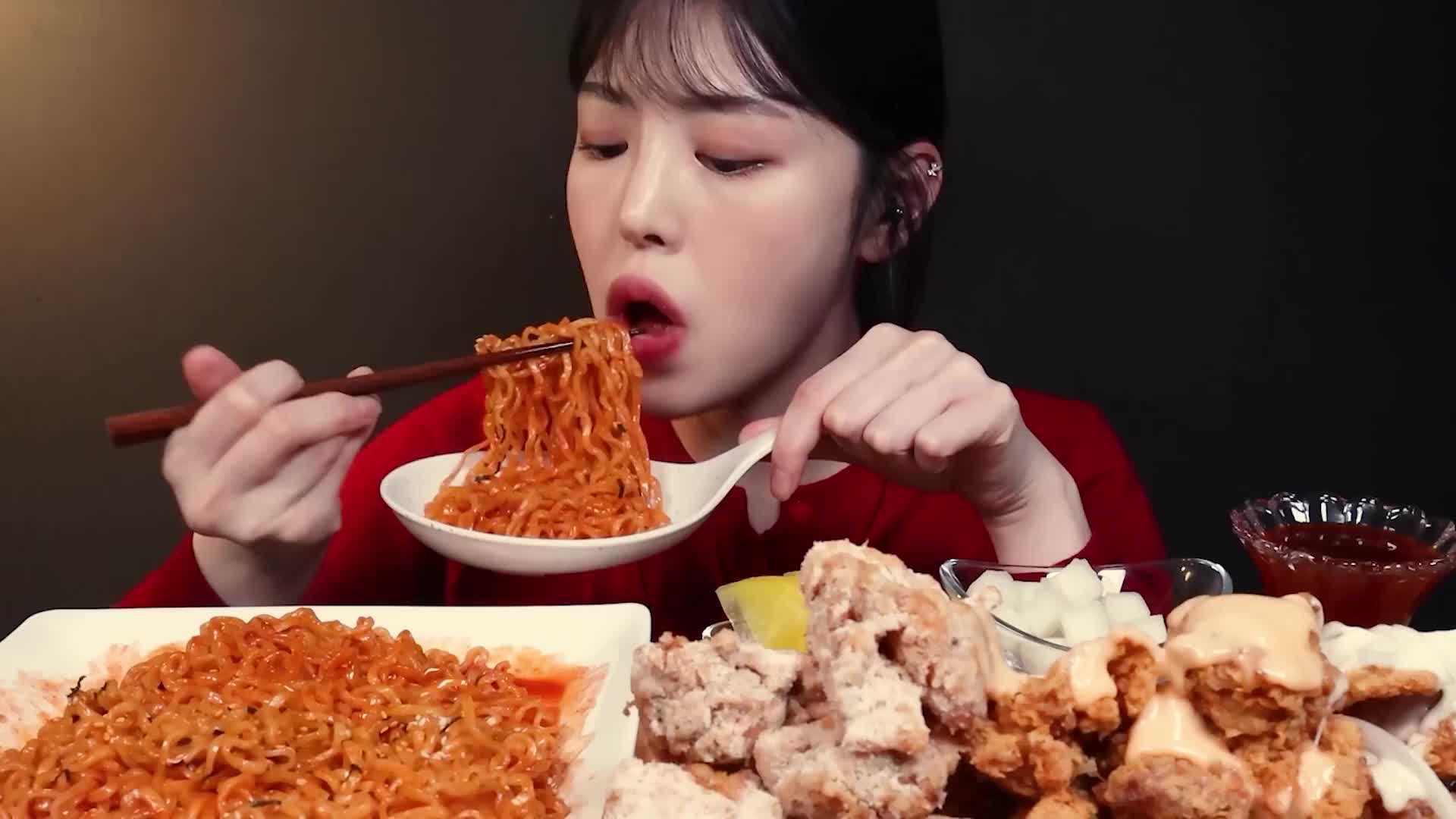 @ASMR J