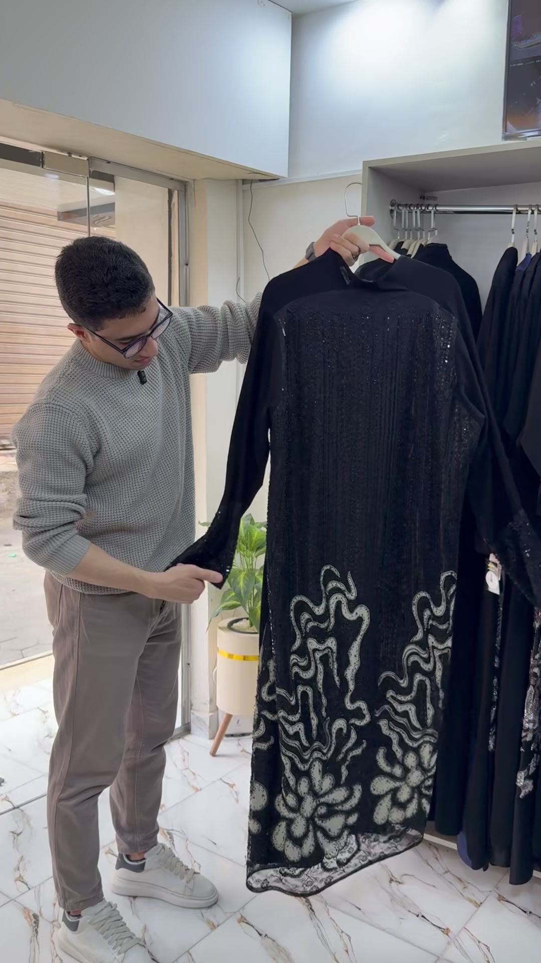 @شمس للعبايات الخليجي