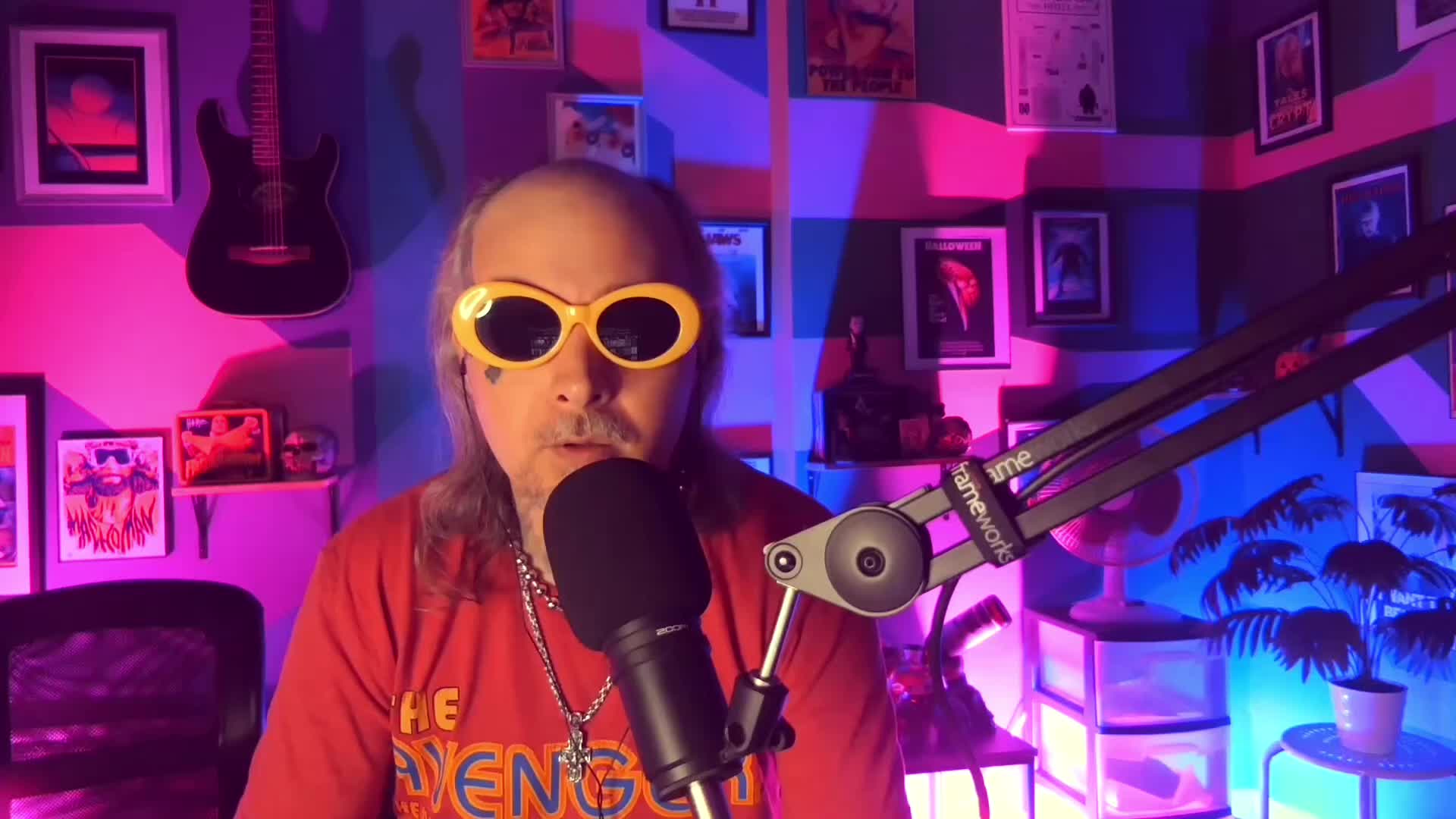 @johnnyblacklightbreaux