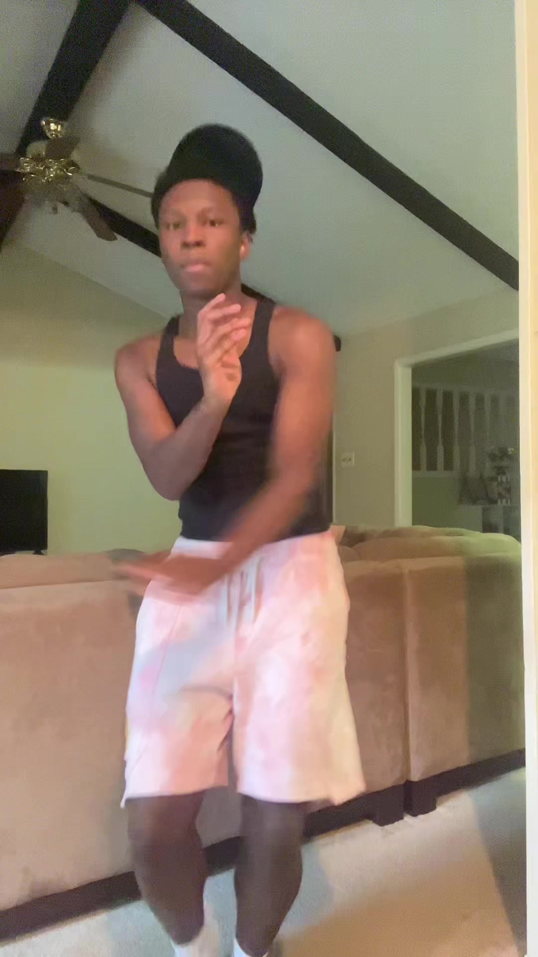 @useruno