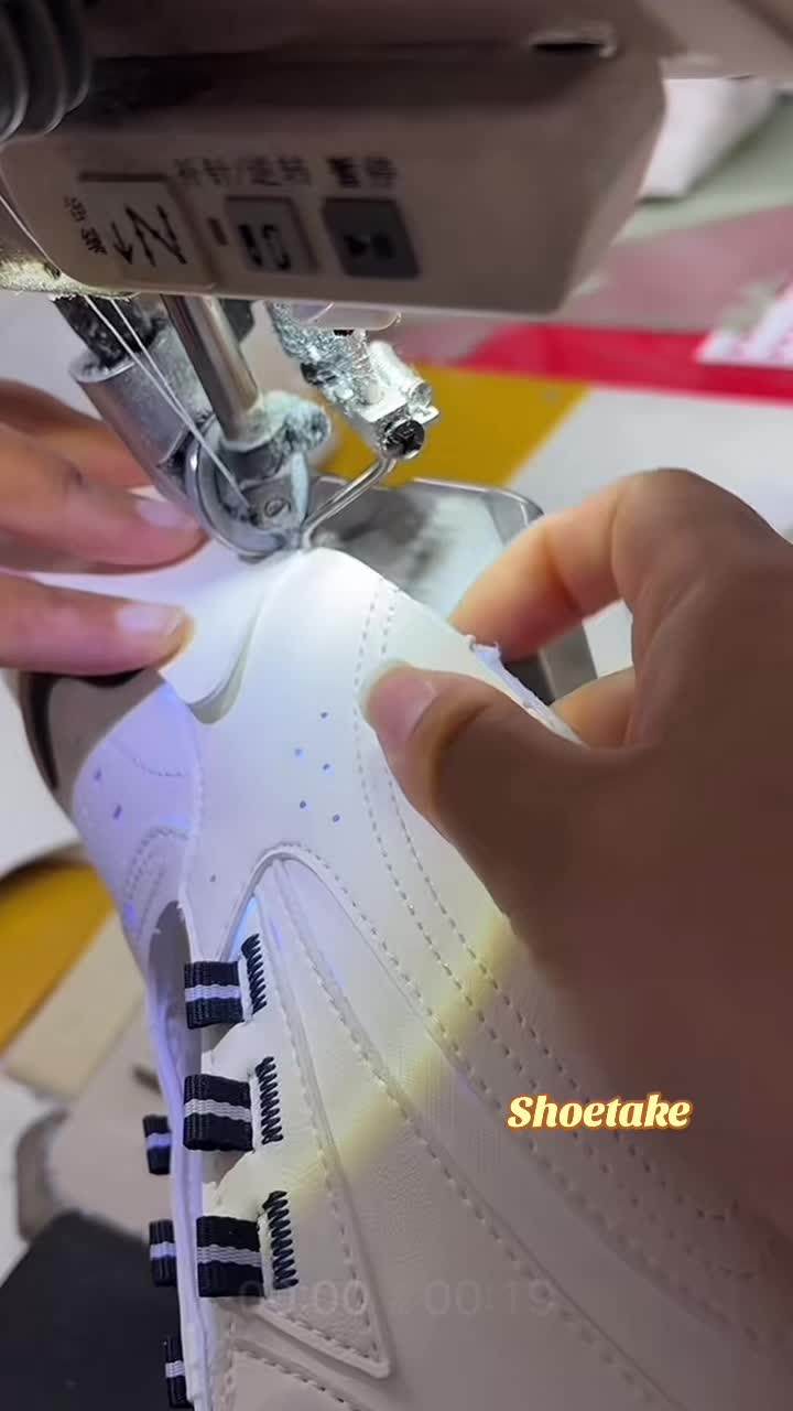 @SHOETAKE