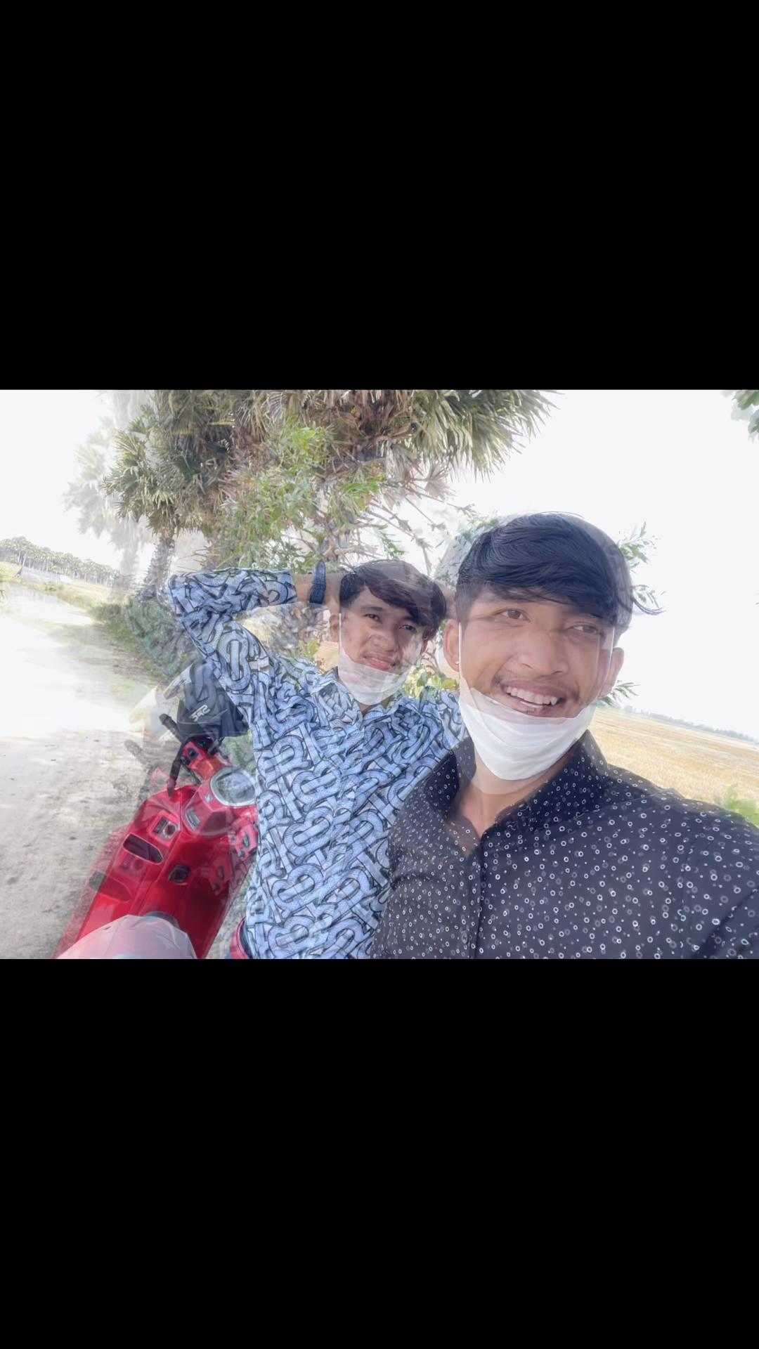 @Rēāčħ-រាជ🐻❄️