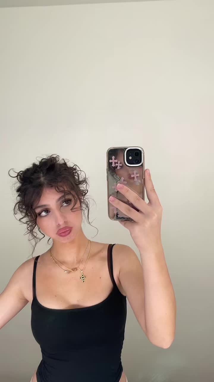 @ℰ༒