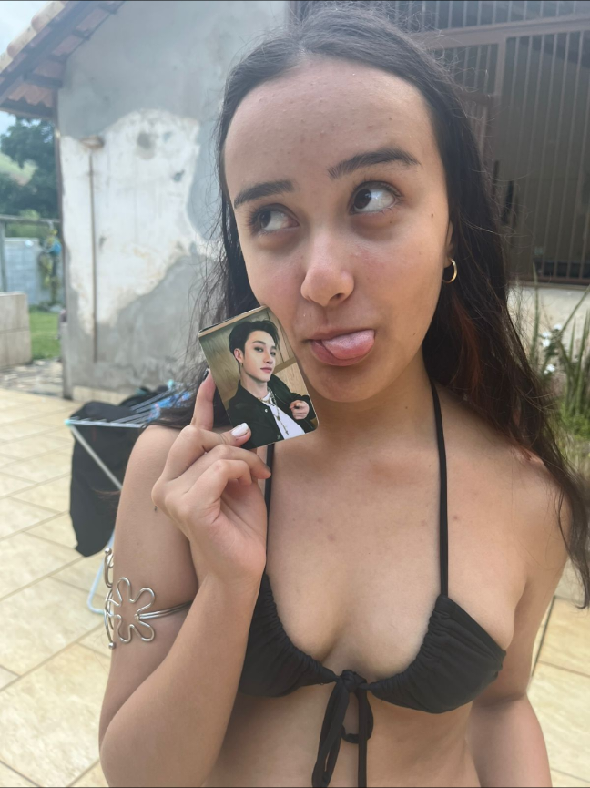 @Isadoraa