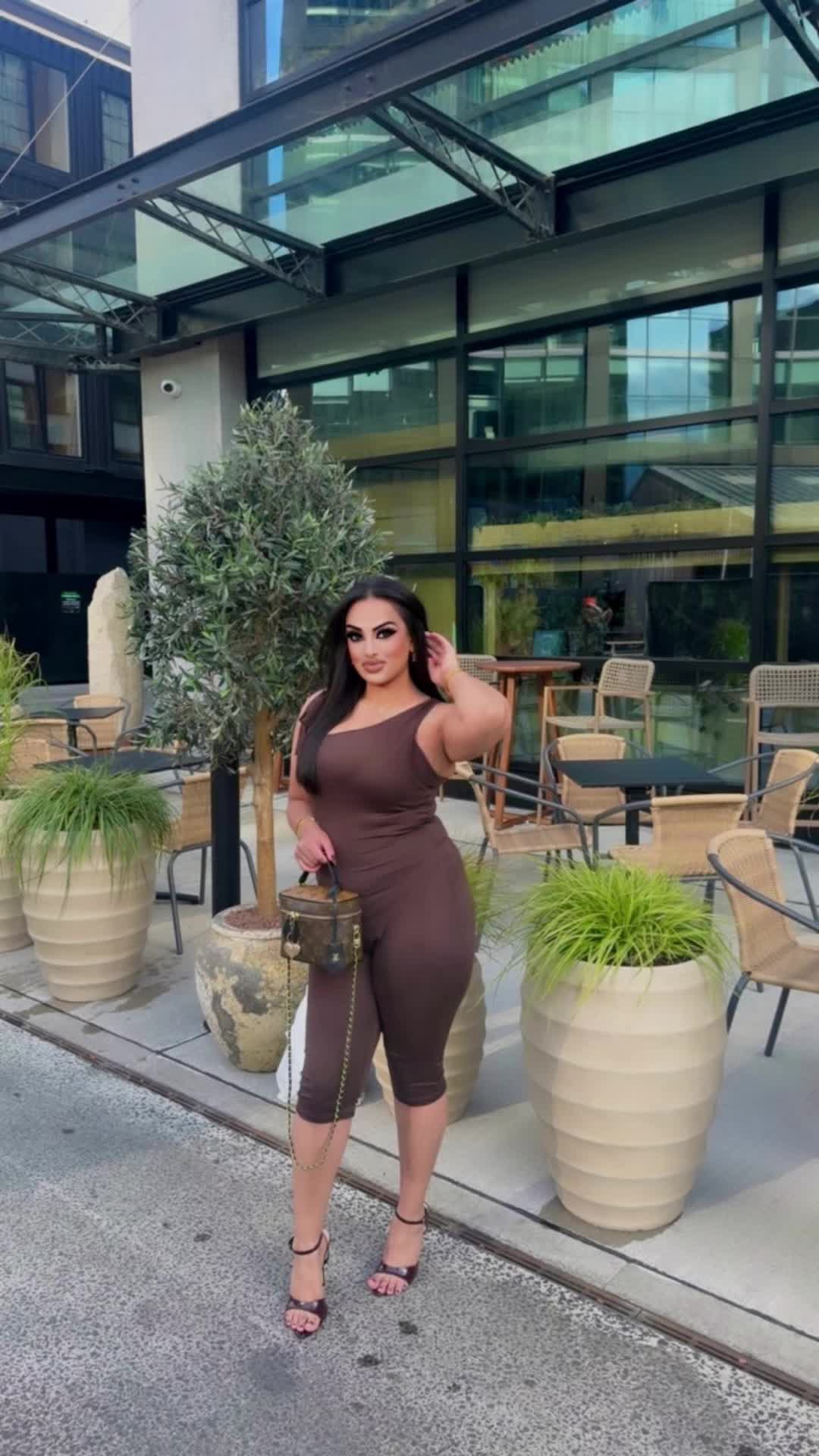 @Heenaaaxo