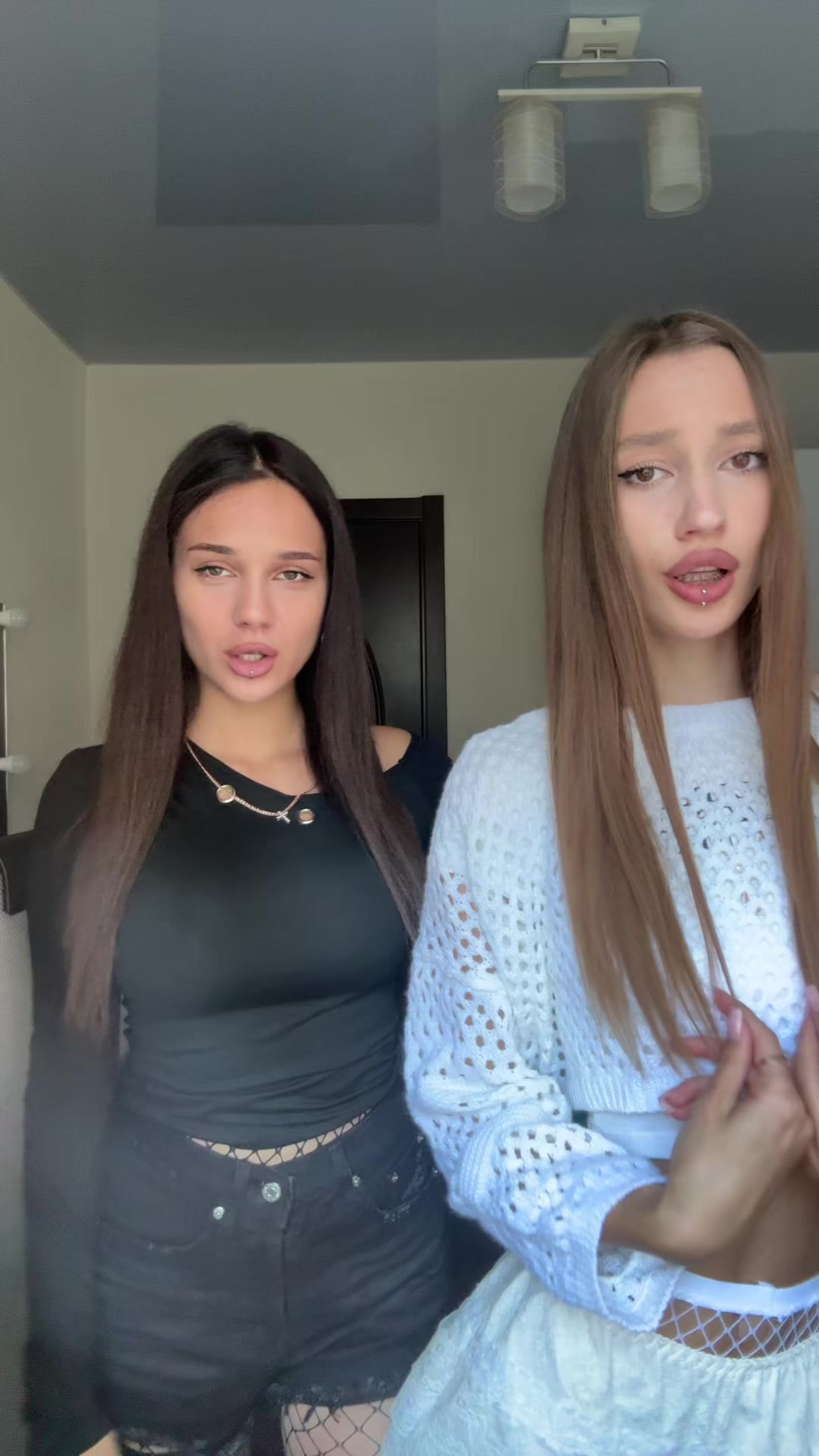 @Nina