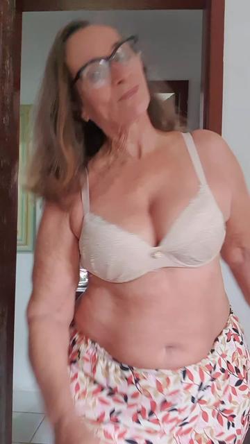 @Maria Elisabete