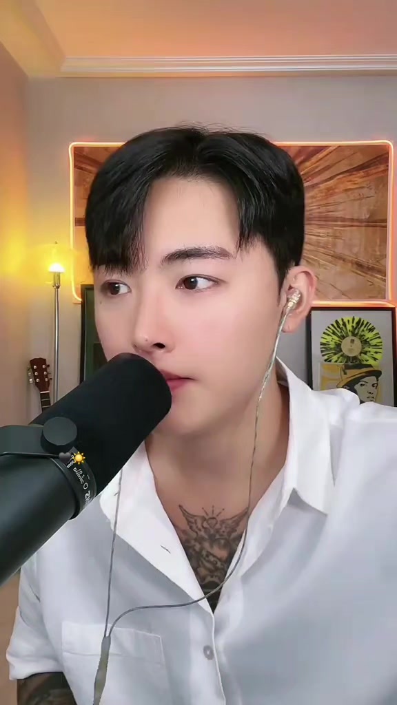 @🖤˚⋆선샤인⋆˚☀️