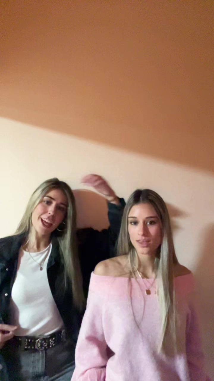 @Sofii