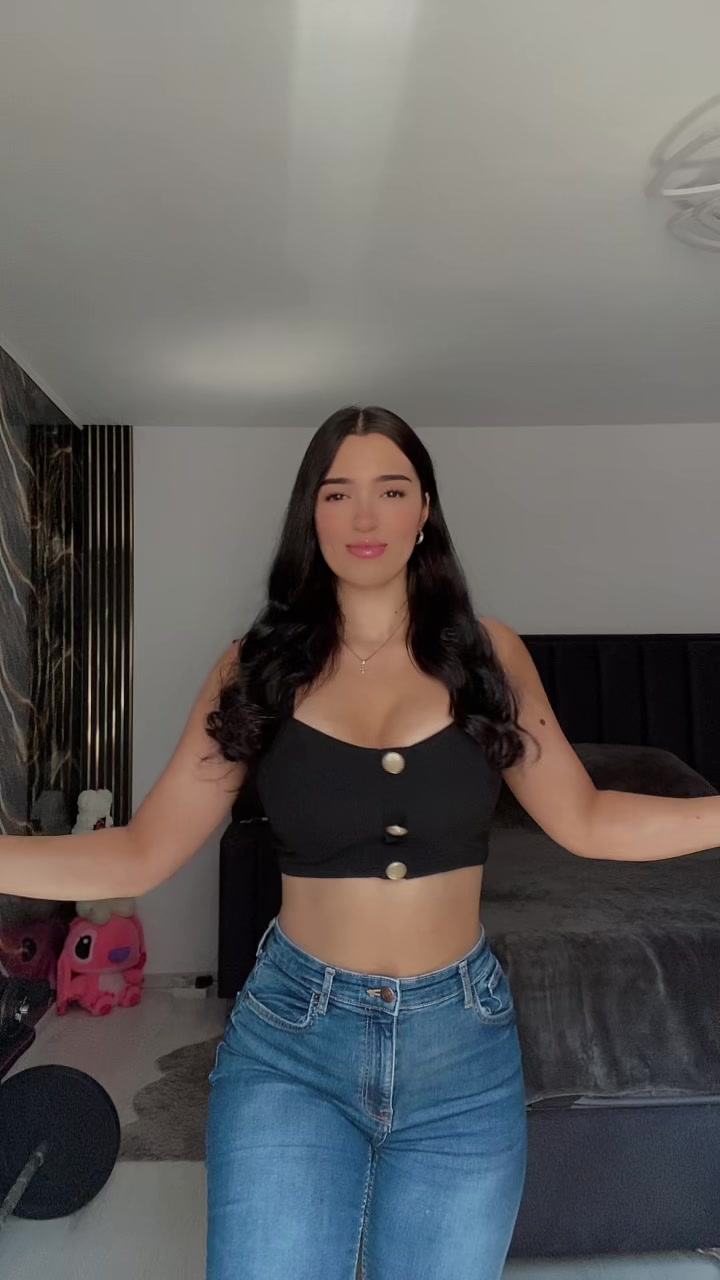 @Cătălina💖