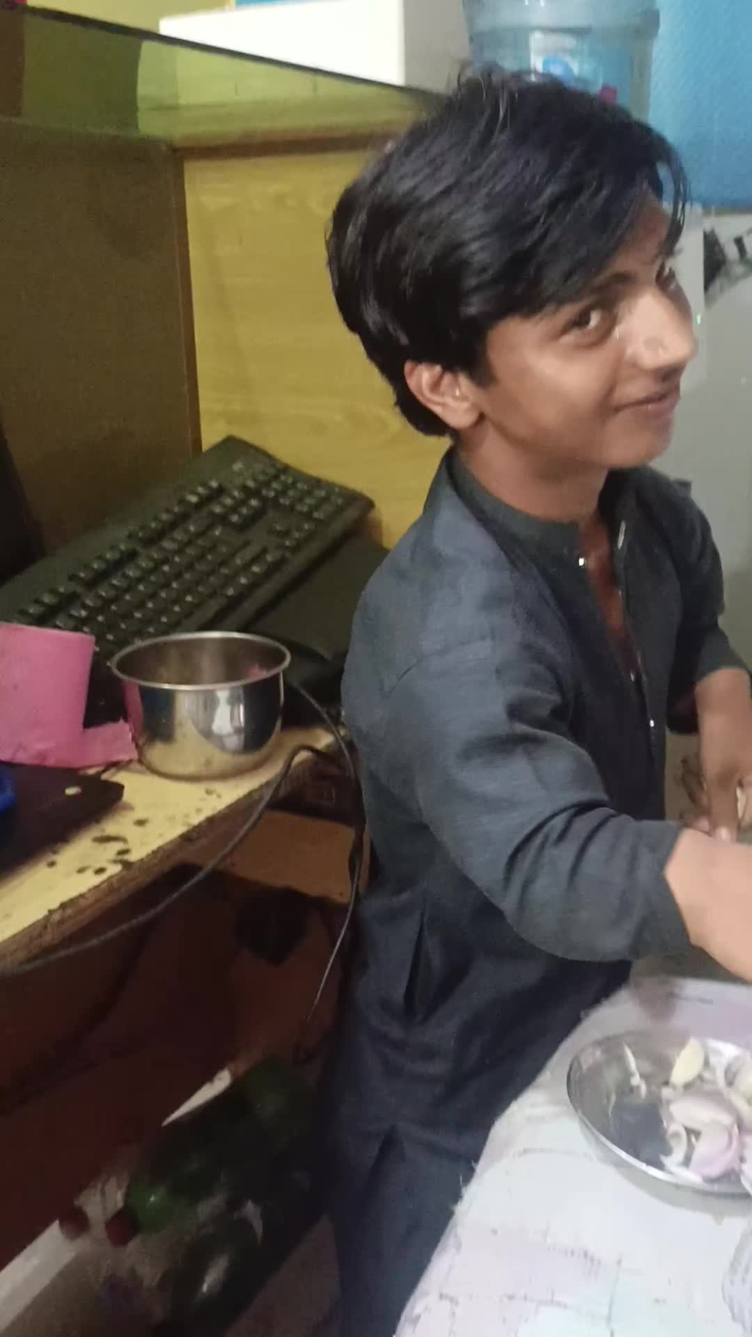 @گُڈو بادشاہ