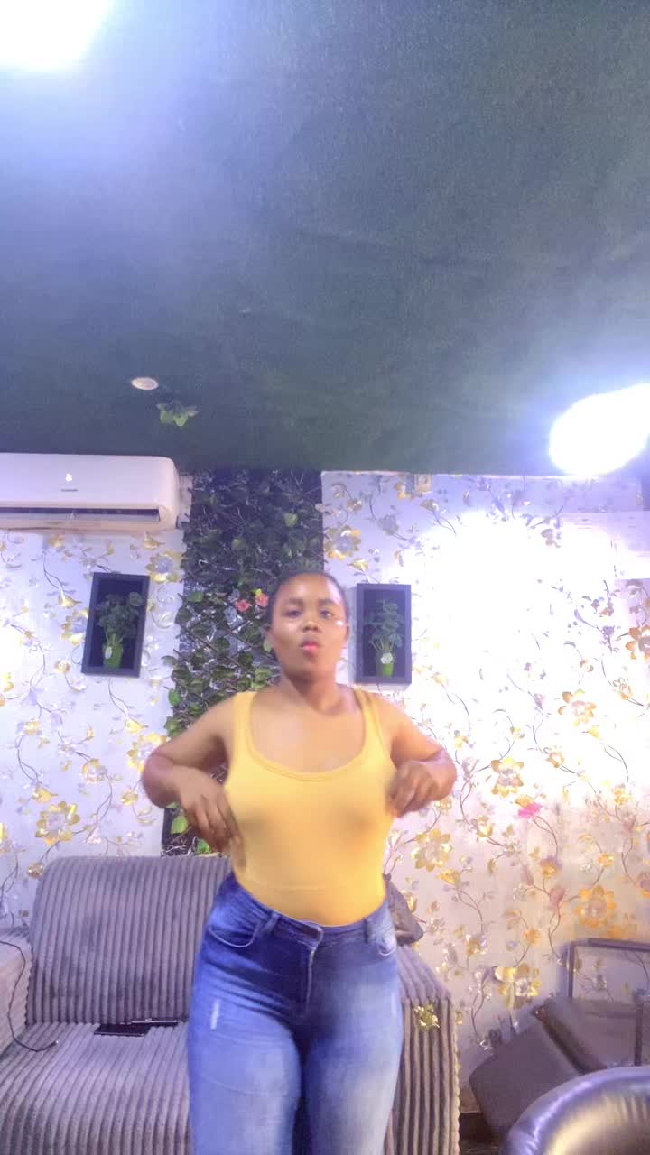 @marie claire 237