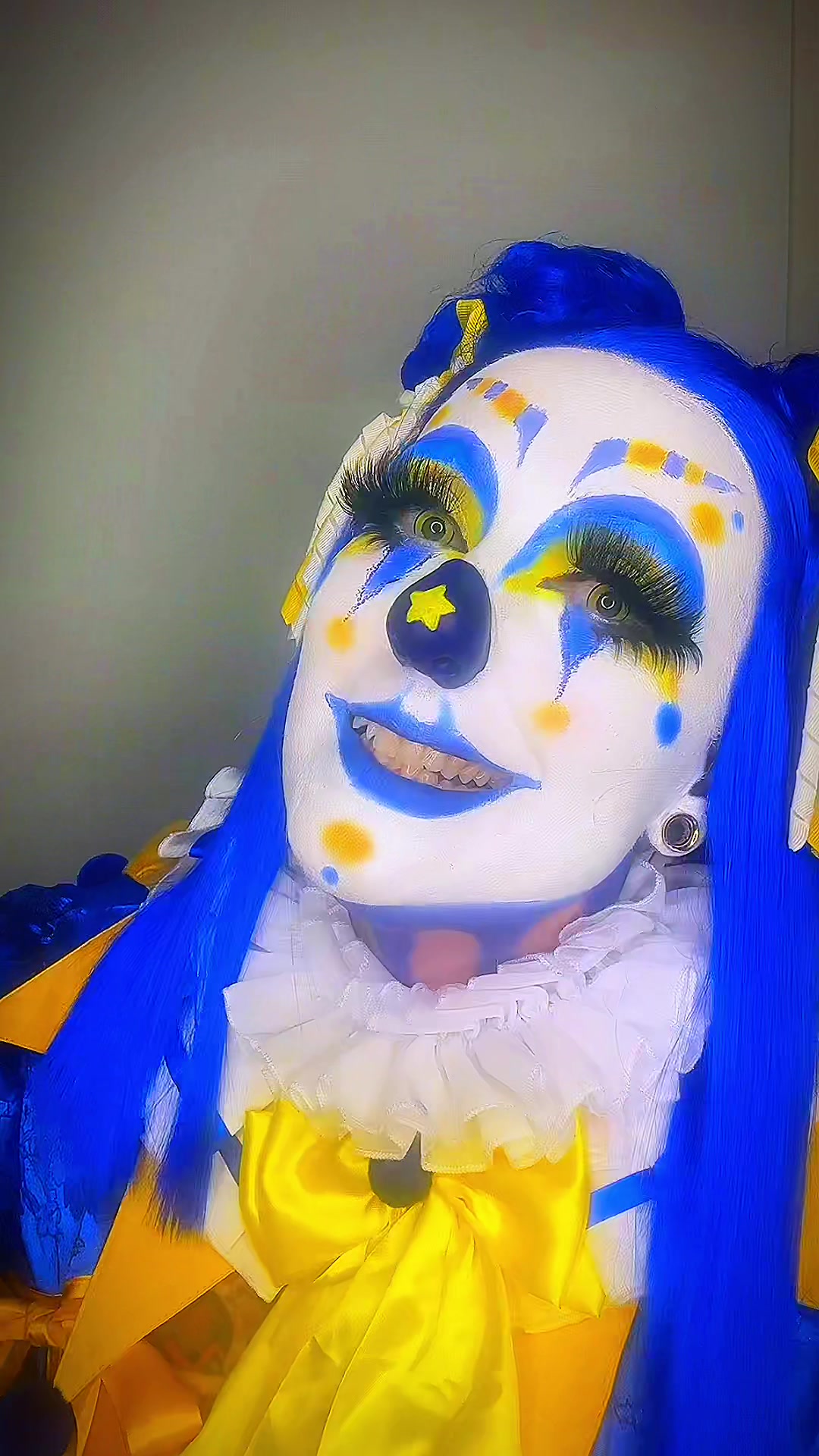 @Yiozani