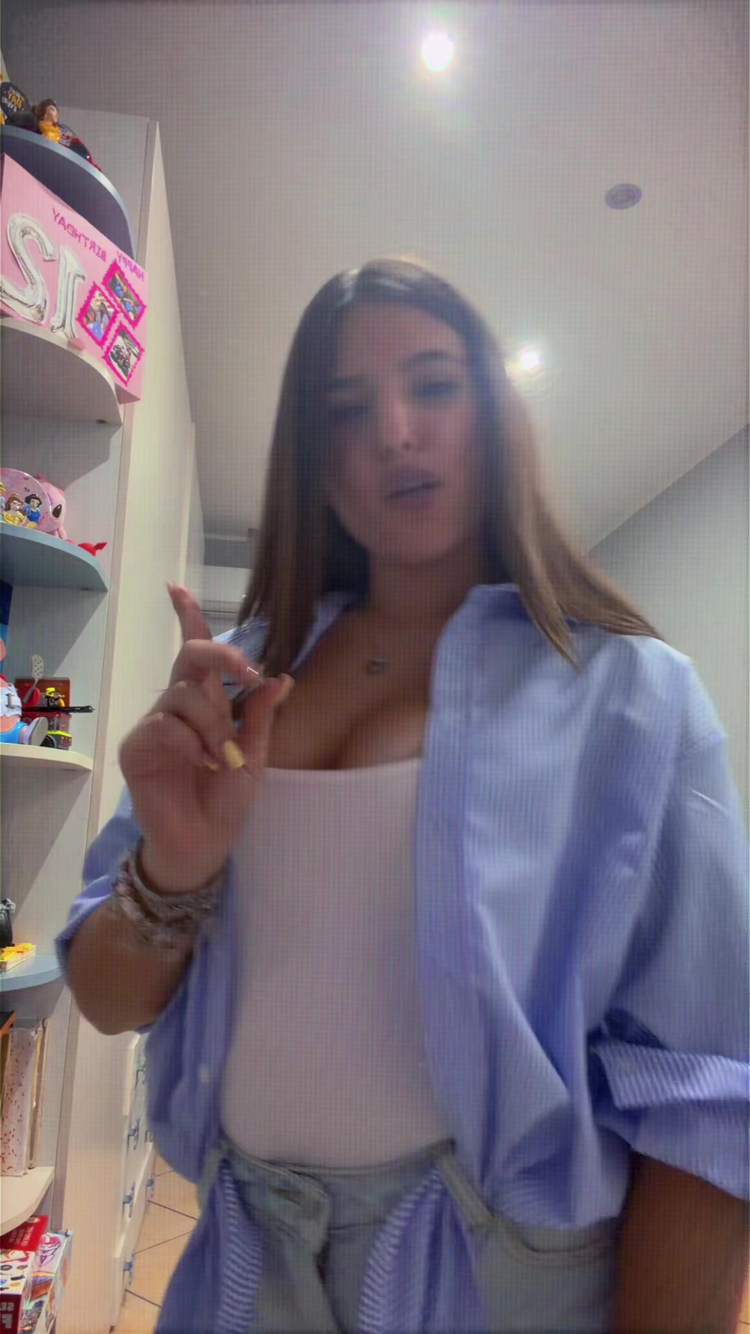 @♕