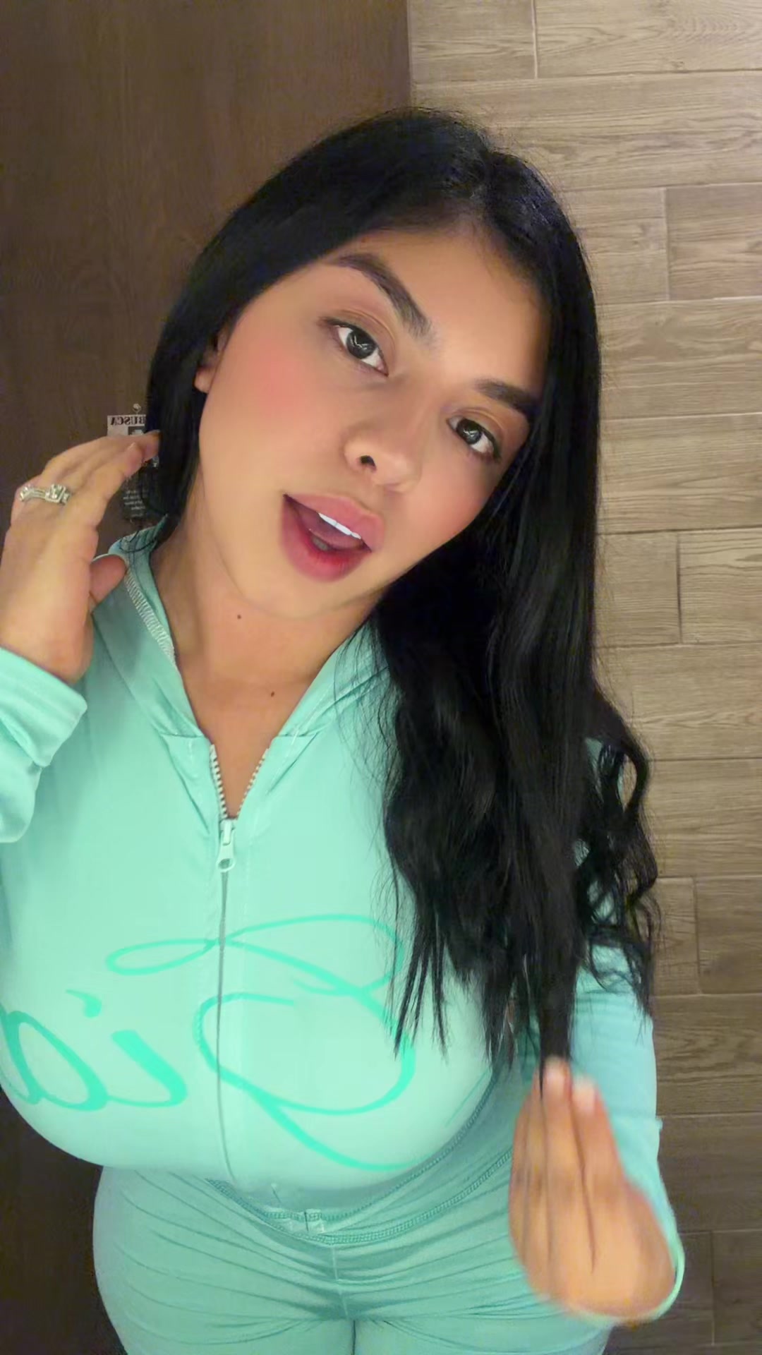 @Nattbabe