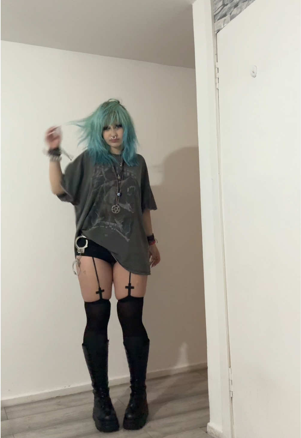 @🧟♀️
