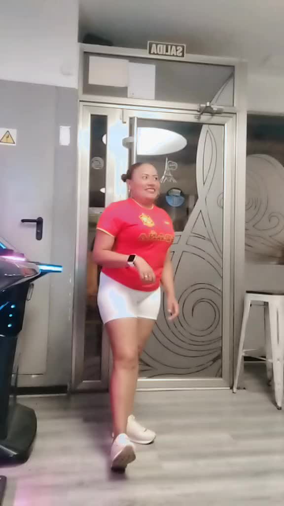 @Karolinayassury.