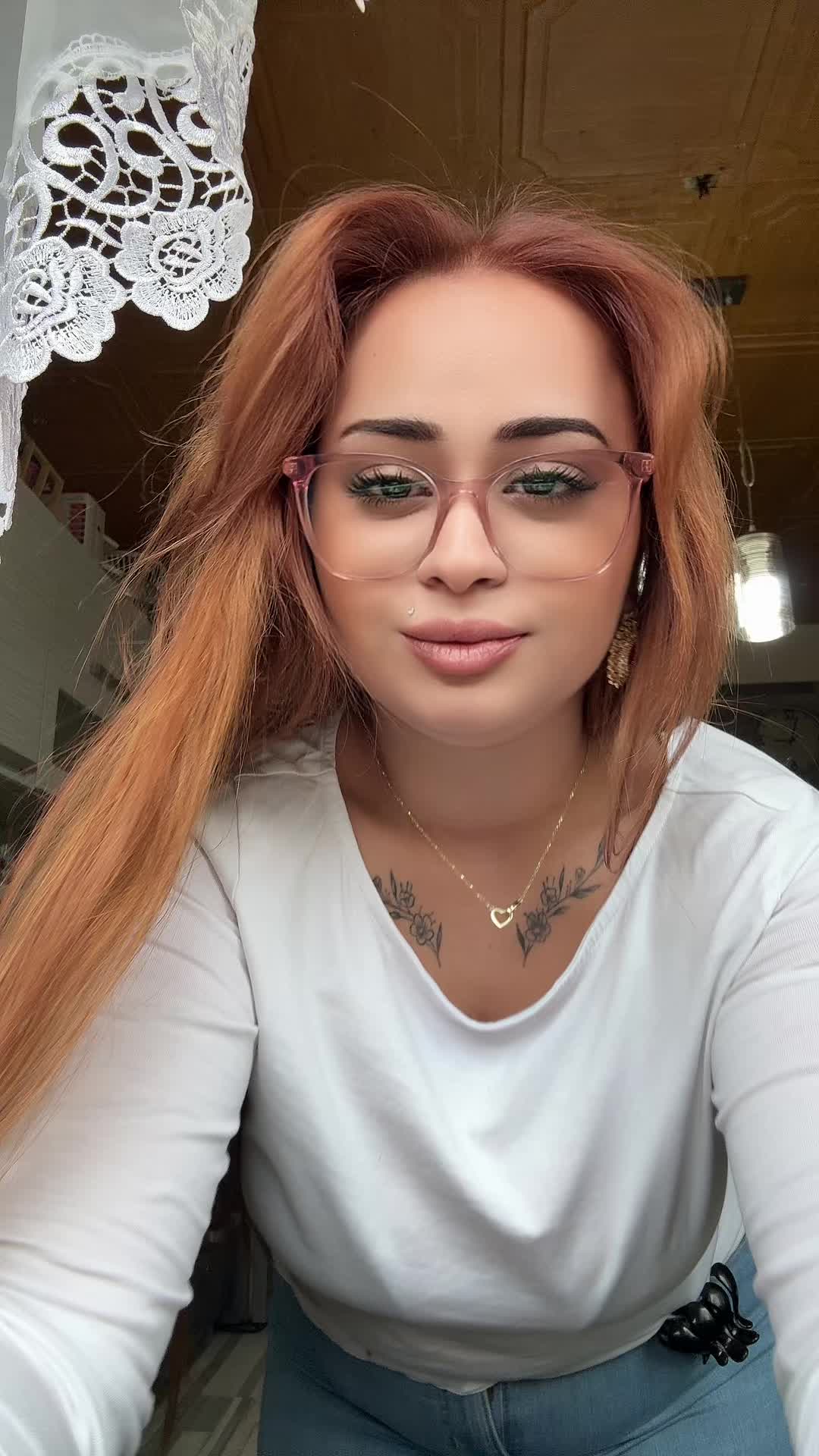 @𝐆