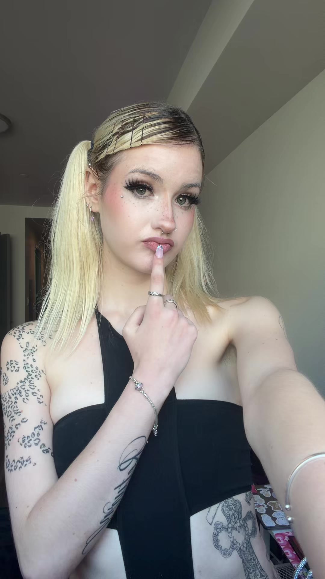 @sexfifthavenue